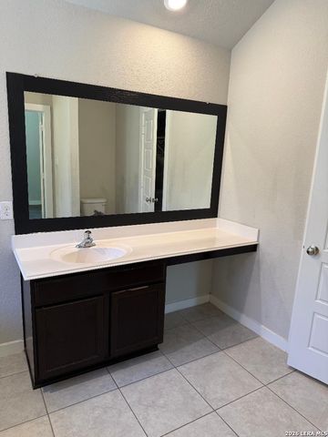12429 Vista Rim, San Antonio, TX 78233