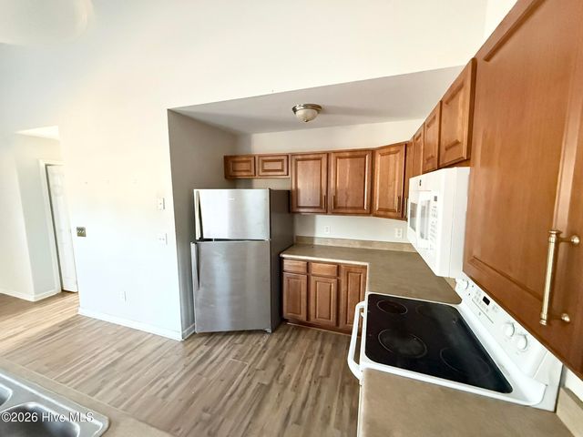 102 Lincoln Place Circle, Leland, NC 28451