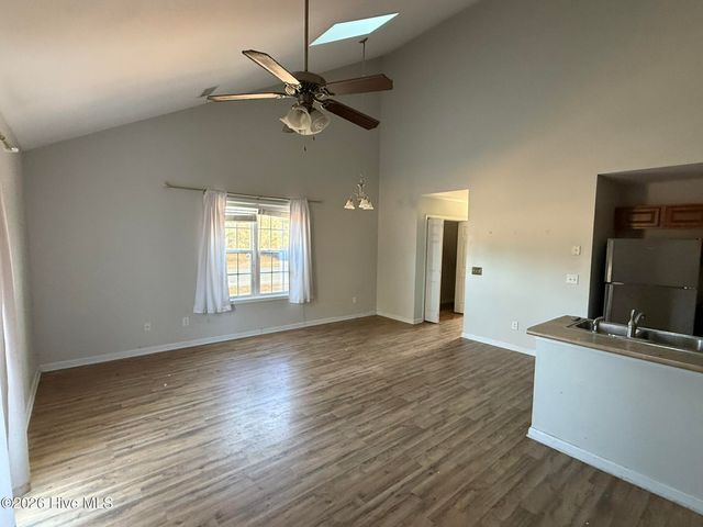 102 Lincoln Place Circle, Leland, NC 28451