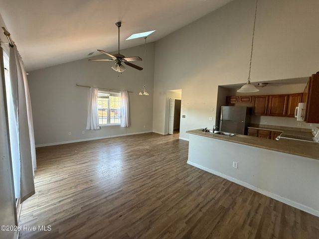 102 Lincoln Place Circle, Leland, NC 28451