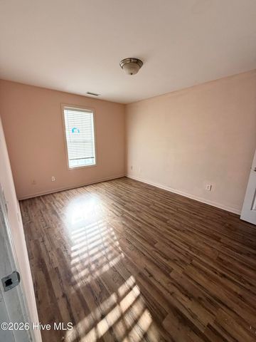 102 Lincoln Place Circle, Leland, NC 28451