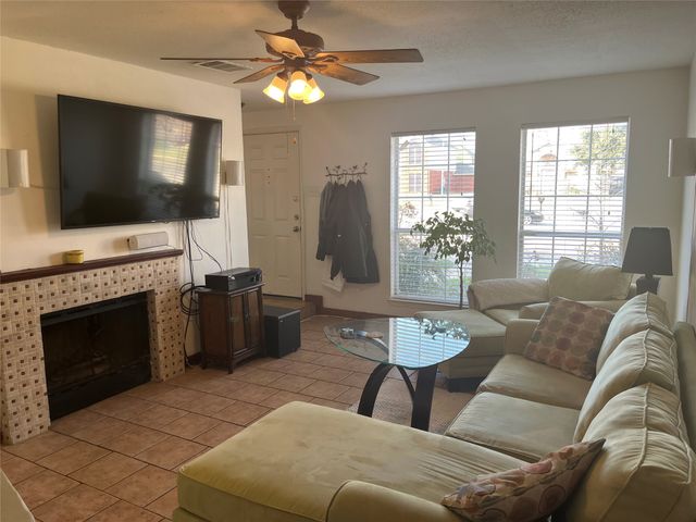 1005 Lake Bluff Drive, Flower Mound, TX 75028