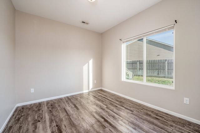 1344-1346 N Azena, Andover, KS 67002