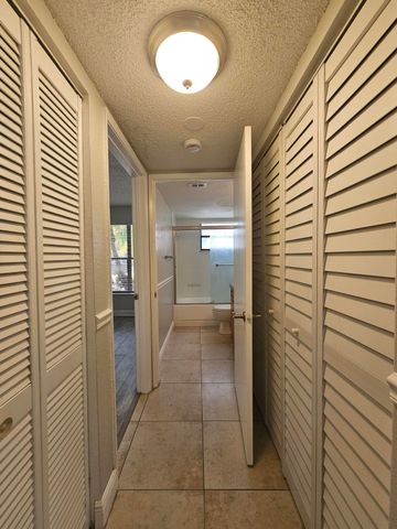 1700 Windorah Way A, West Palm Beach, FL 33411