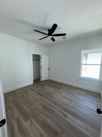 5029 Colonial Avenue, Dallas, TX 75215