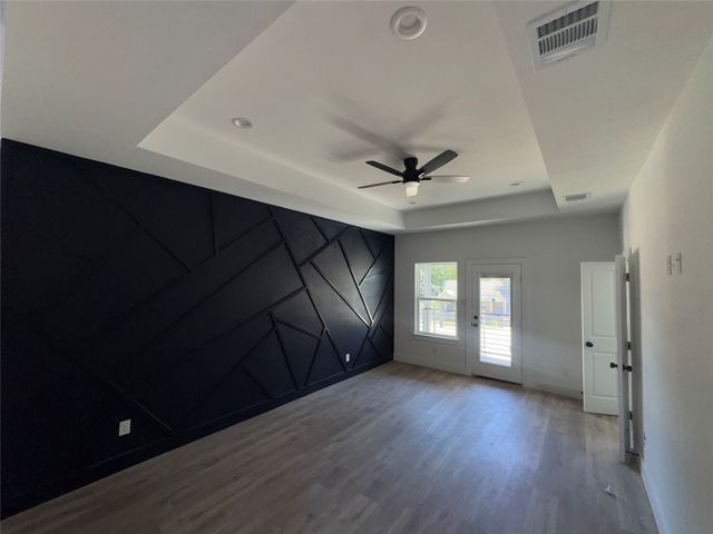 5029 Colonial Avenue, Dallas, TX 75215