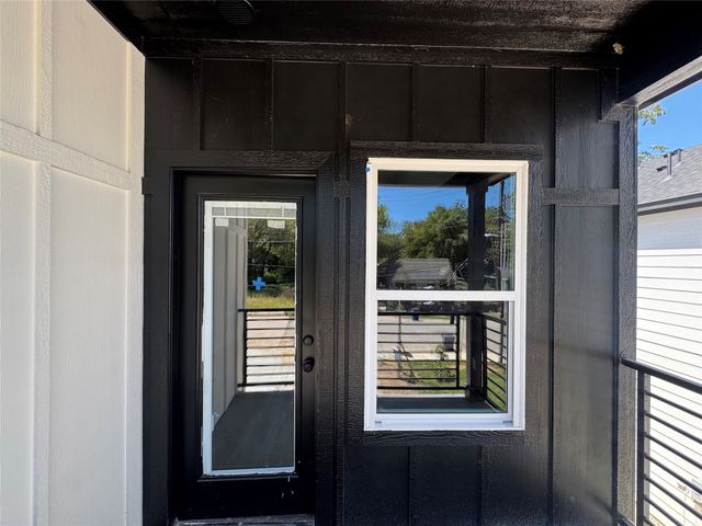 5029 Colonial Avenue, Dallas, TX 75215