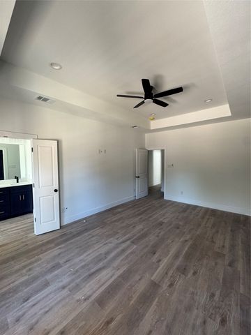 5029 Colonial Avenue, Dallas, TX 75215