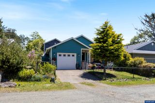 3468 NW Marine Av, Lincoln City, OR 97367