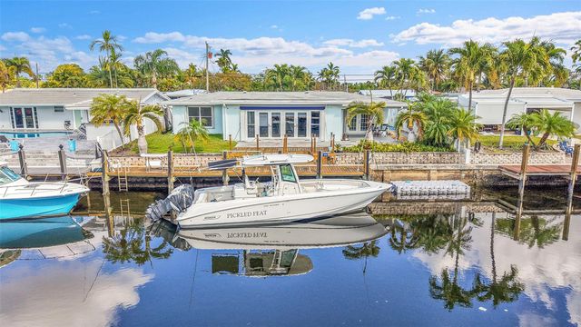 220 SE 10th Street, Pompano Beach, FL 33060