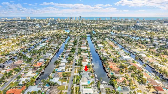 220 SE 10th Street, Pompano Beach, FL 33060