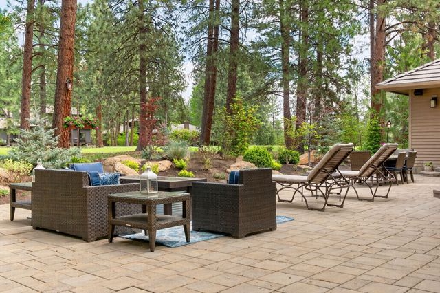 61737 Broken Top Drive, Bend, OR 97702