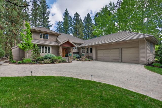 61737 Broken Top Drive, Bend, OR 97702