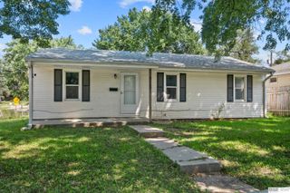 6118 Camden Avenue, Omaha, NE 68104