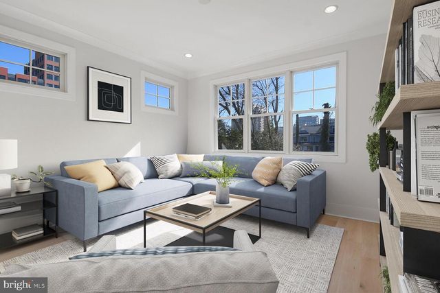 7819 EXETER RD, Bethesda, MD 20814