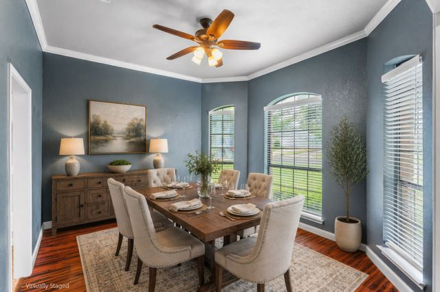 1208 Dendron Drive, Hewitt, TX 76643