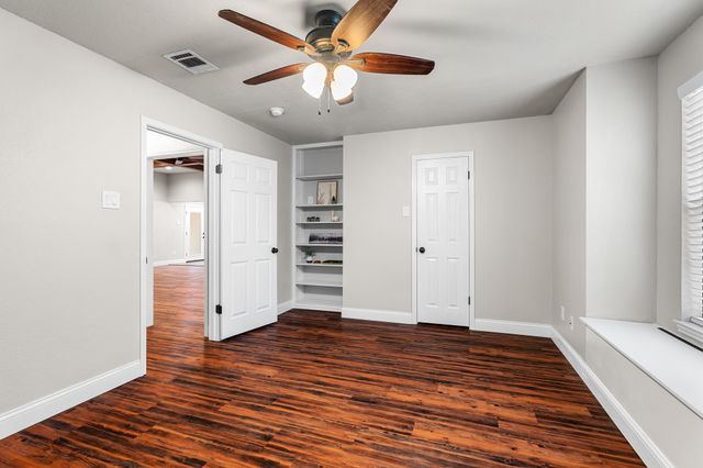 1208 Dendron Drive, Hewitt, TX 76643