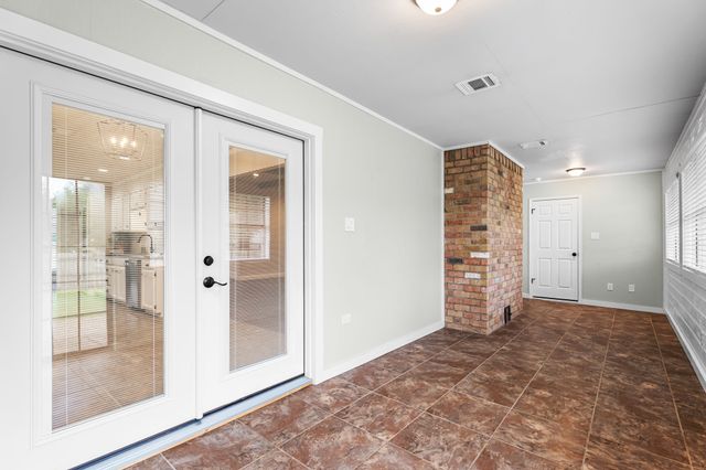 1208 Dendron Drive, Hewitt, TX 76643