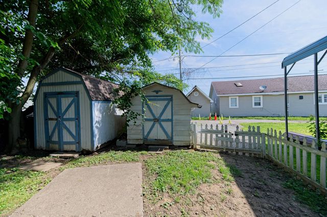 1607 Oak Street, Kenova, WV 25530