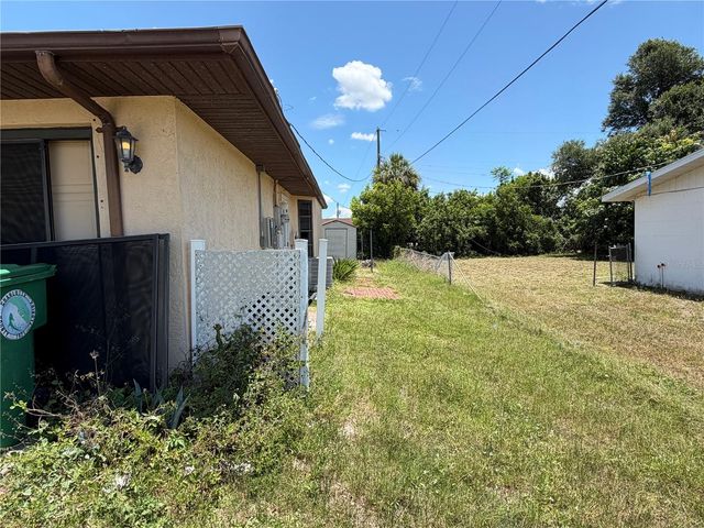 333 TIMBRUCE LANE NW, Port Charlotte, FL 33952