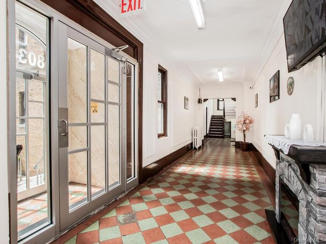 805 E 182nd Street 4E, Bronx, NY 10460