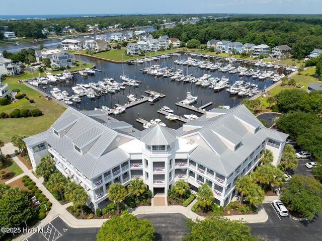 3708 Fairfield Way, Southport, NC 28461