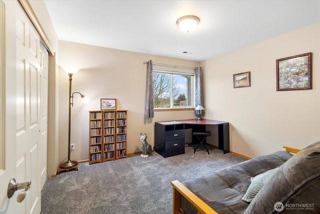 2111 Greenview Lane, Lynden, WA 98264