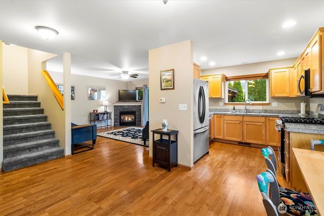 2111 Greenview Lane, Lynden, WA 98264