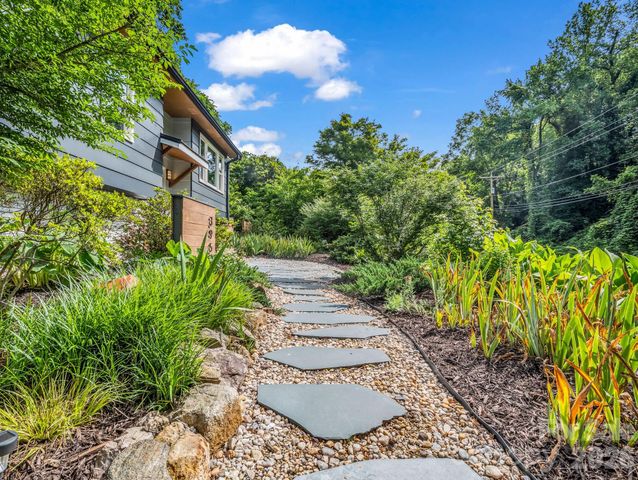 395 E Howard Street, Tryon, NC 28782