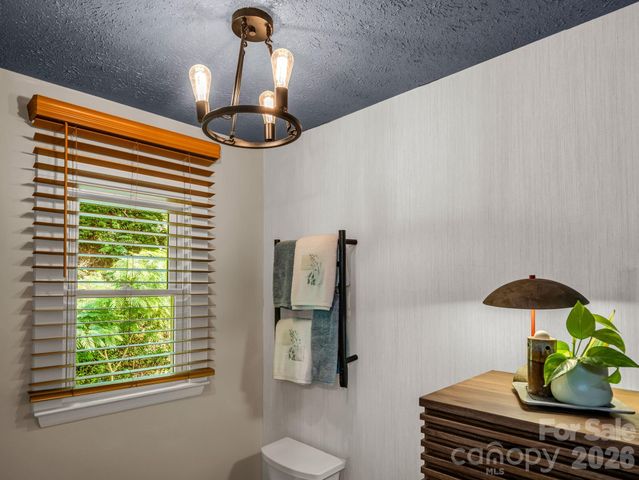395 E Howard Street, Tryon, NC 28782