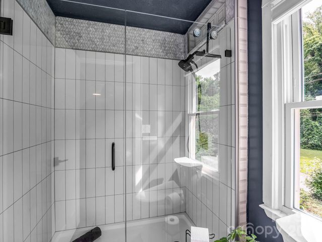 395 E Howard Street, Tryon, NC 28782