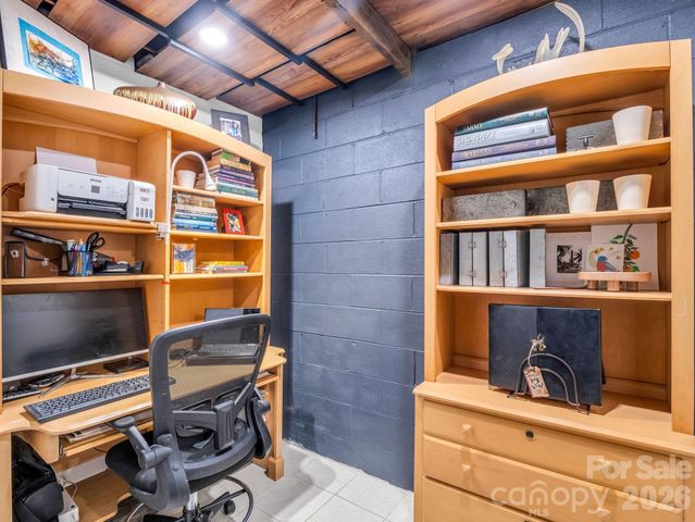 395 E Howard Street, Tryon, NC 28782