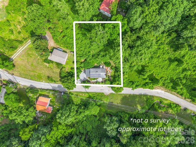 395 E Howard Street, Tryon, NC 28782