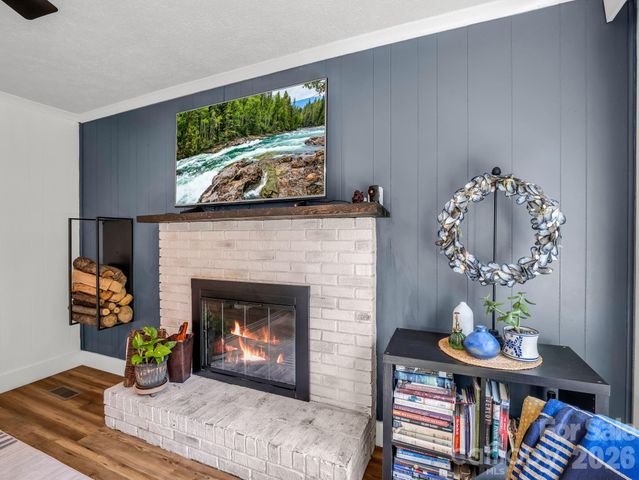 395 E Howard Street, Tryon, NC 28782