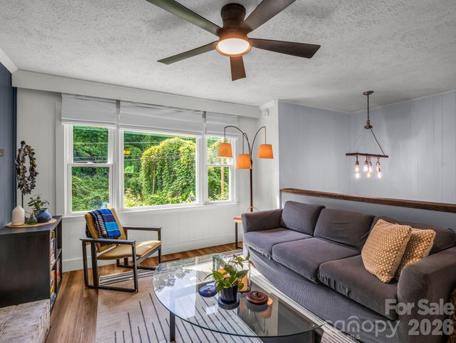 395 E Howard Street, Tryon, NC 28782