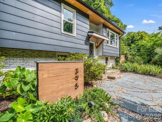 395 E Howard Street, Tryon, NC 28782