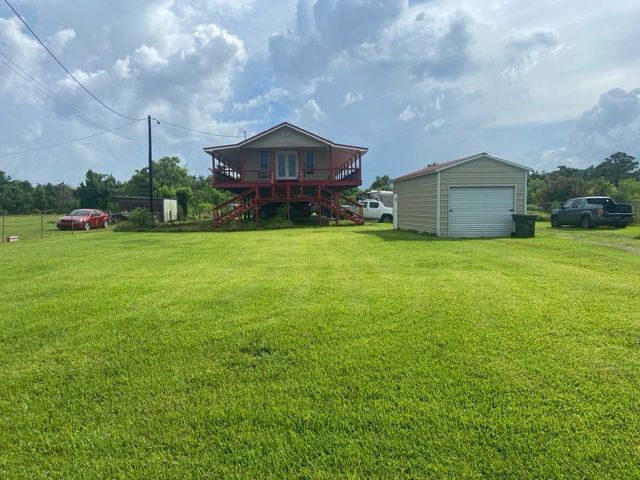 1542 Highway 665, Montegut, LA 70377