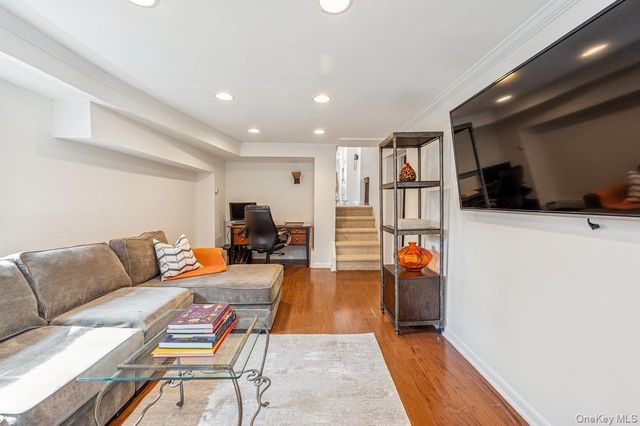 130 Locust Avenue, Scarsdale, NY 10583