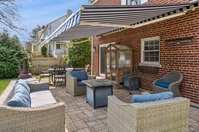 130 Locust Avenue, Scarsdale, NY 10583