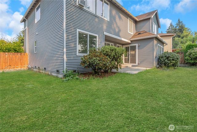6735 Montevista Drive SE, Auburn, WA 98092