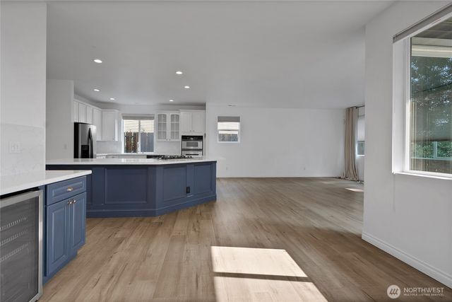 6735 Montevista Drive SE, Auburn, WA 98092