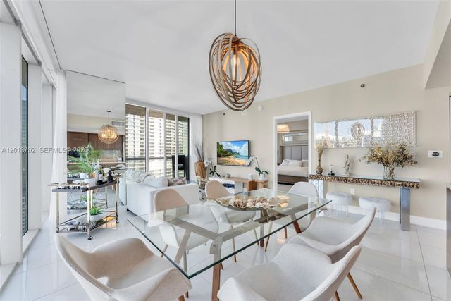 475 Brickell Ave 3515, Miami, FL 33131