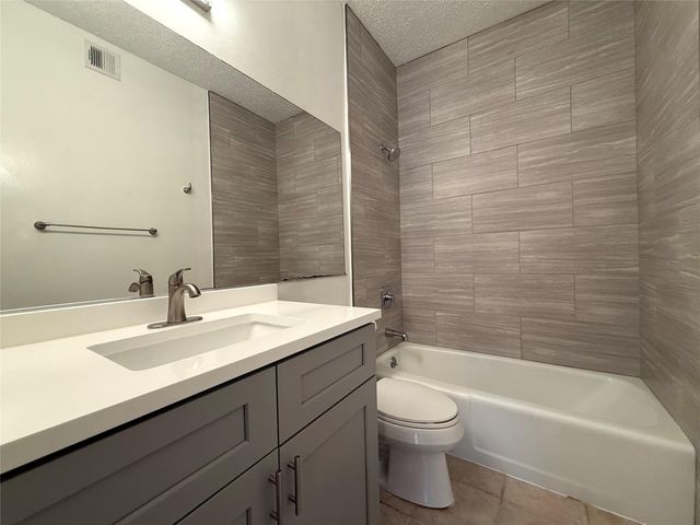 203 E 31st ST 101, Austin, TX 78705