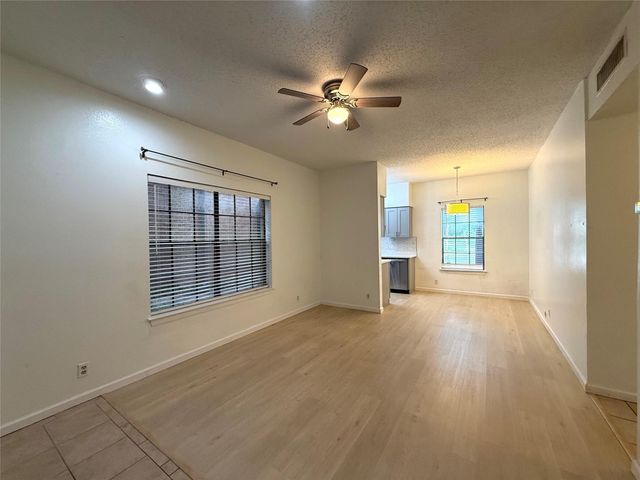 203 E 31st ST 101, Austin, TX 78705