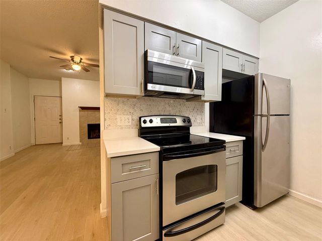 203 E 31st ST 101, Austin, TX 78705