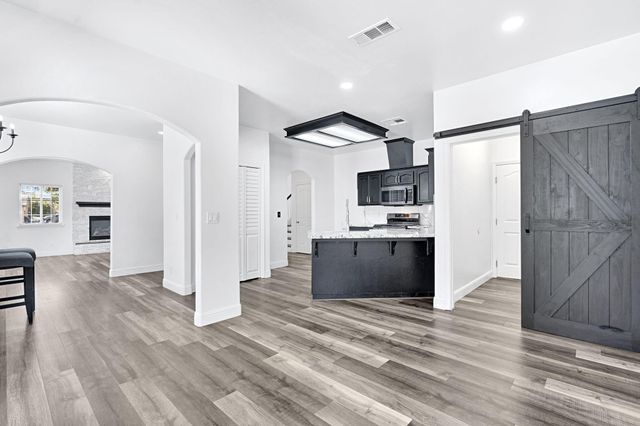 2632 Kimberly Drive, Madera, CA 93637