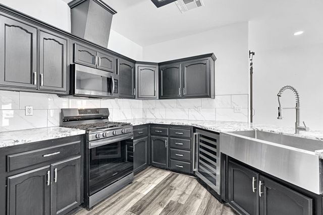 2632 Kimberly Drive, Madera, CA 93637