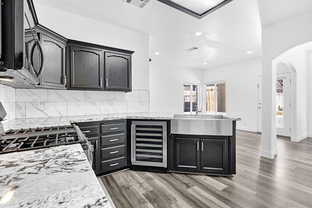 2632 Kimberly Drive, Madera, CA 93637
