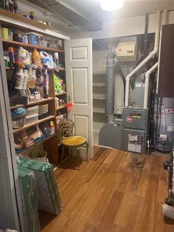 946 W 35 TH Street, Erie, PA 16508