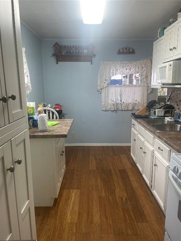 946 W 35 TH Street, Erie, PA 16508